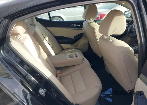 2016 Nissan Maxima 3.5 S from USA, damaged, VIN 1N4AA6AP7GC418778